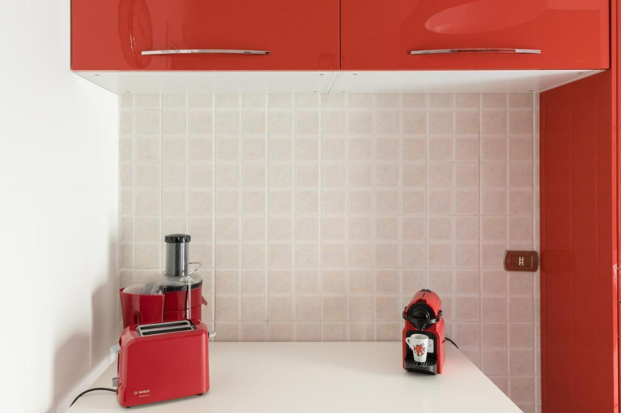 Amoretti Apartment, 6 Persone, 3 Camere, 2 Bagni, Balcone, Wi-Fi, Metro B Monti Tiburtini Рим Екстериор снимка