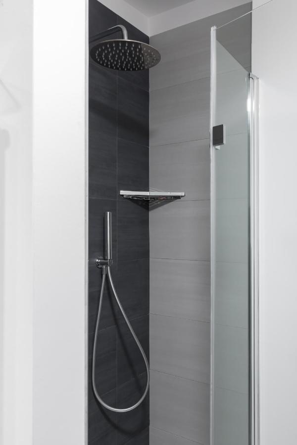 Amoretti Apartment, 6 Persone, 3 Camere, 2 Bagni, Balcone, Wi-Fi, Metro B Monti Tiburtini Рим Екстериор снимка